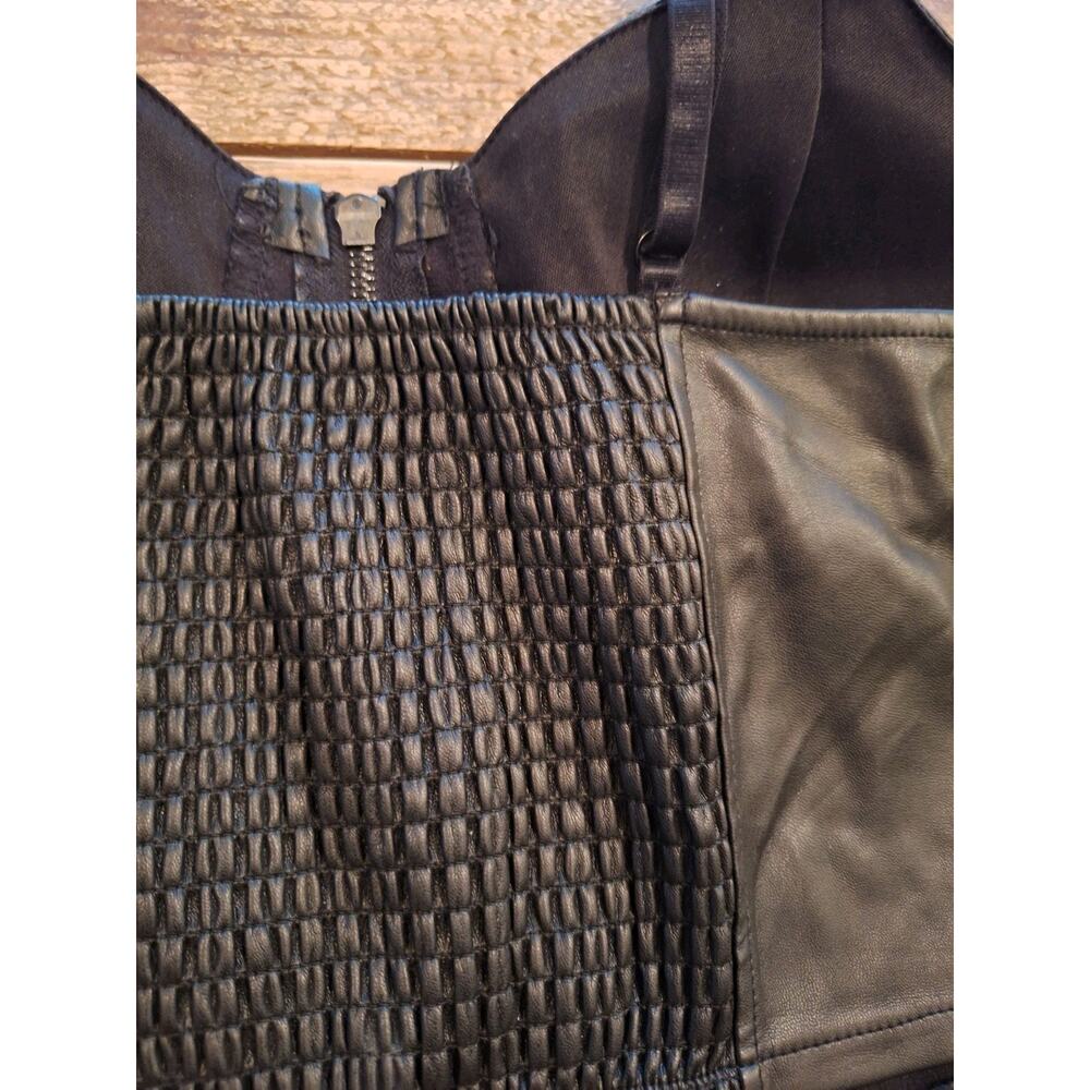 No Boundaries Black Faux Leather Bustier Crop Top Zip Front Size L - Picture 3 of 6